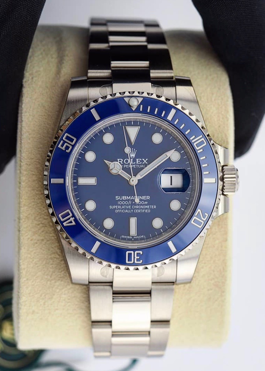Rolex Submariner ref. 116619LB "the Smurf" image from @watchbroker
